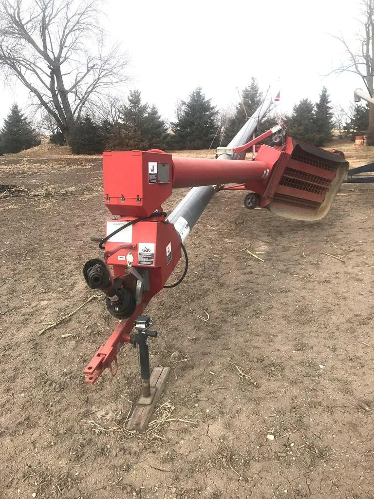 Iowa Auction Group Halverson Farm Equipment Auction Details